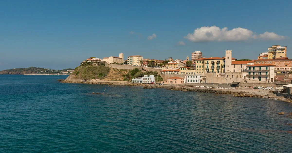 Piombino → Elba Ferry Guide: What to Know Before You Sail