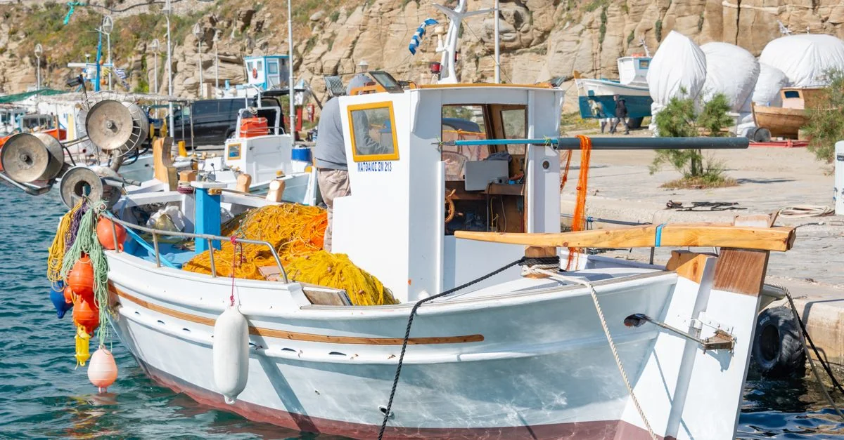 Port of Ios to Santorini by Ferry: A Seascape Journey