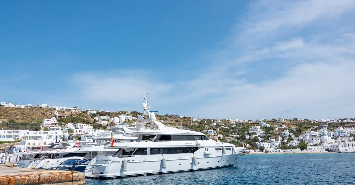 Port of Ios to Santorini by Ferry: A Seascape Journey