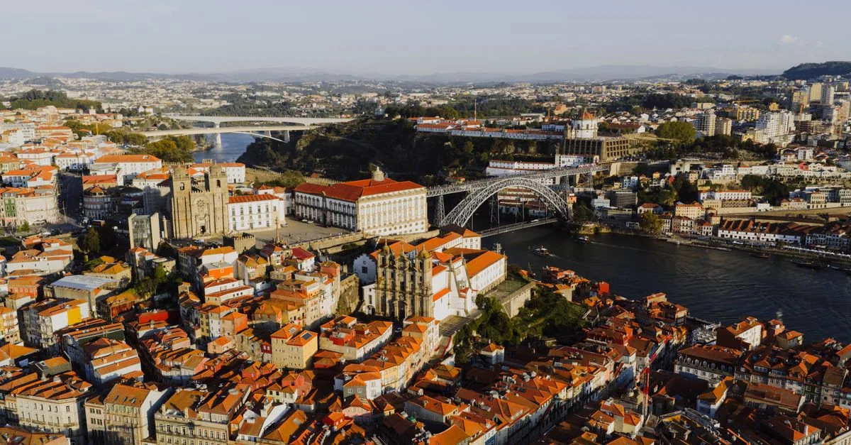 Navigating Porto Through Escape Rooms and Puzzle Games