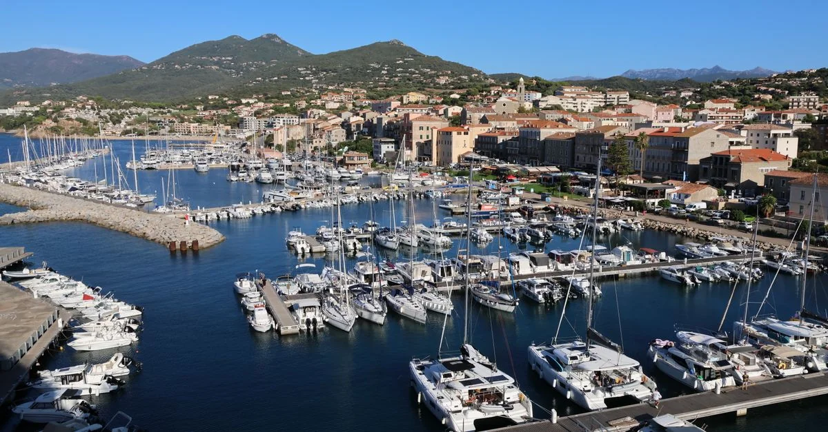 Porto-Vecchio to Marseille by Ferry: A Scenic Journey Across the Mediterranean