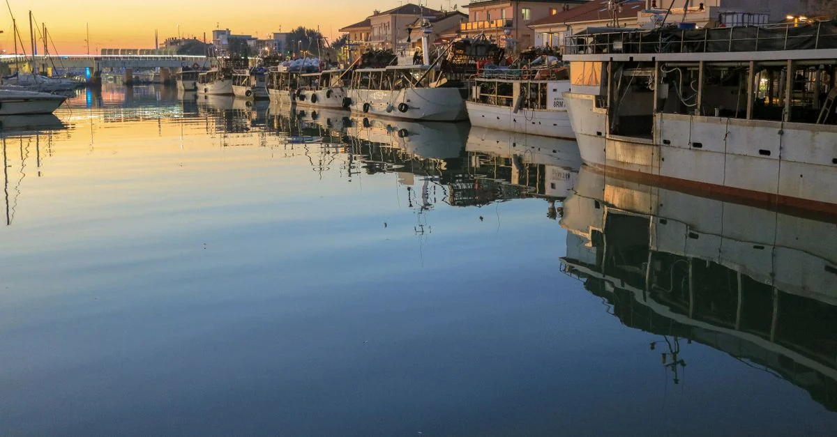 Exploring the Ferry Route from Pozzallo to Malta: A Seasoned Traveler’s Guide