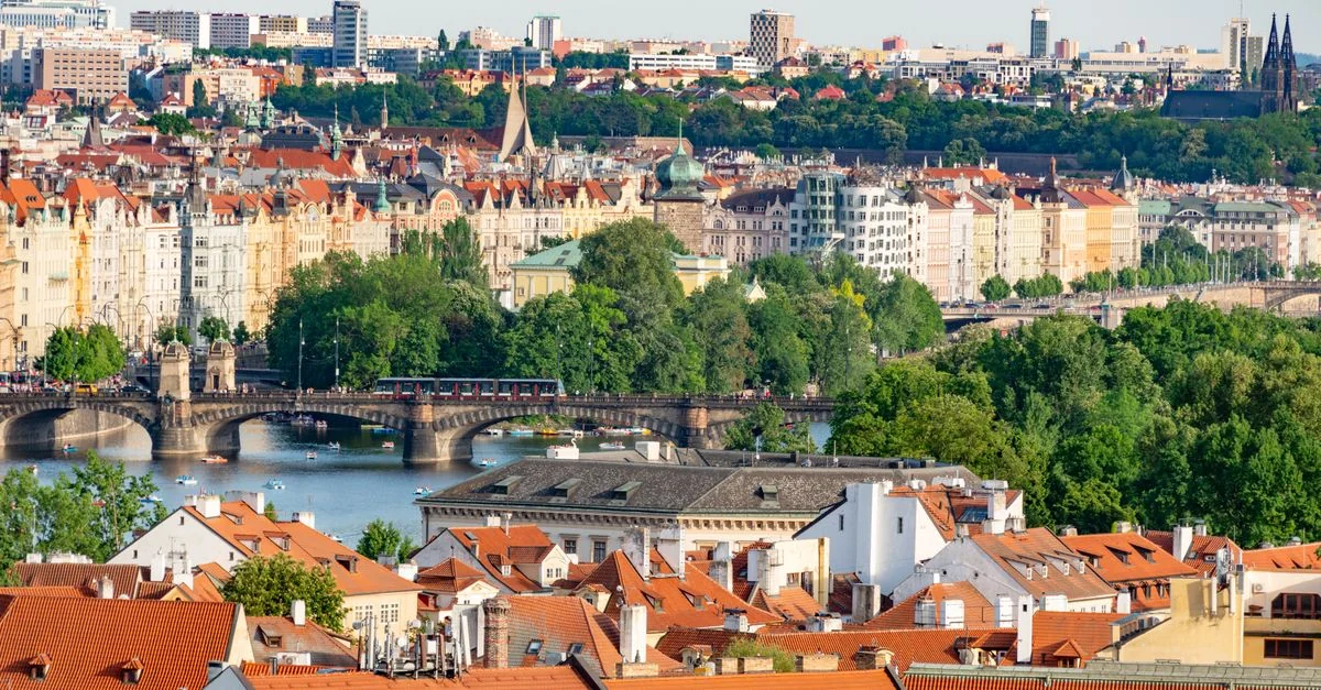 From Prague to Dresden: A Practical Travel Route Guide