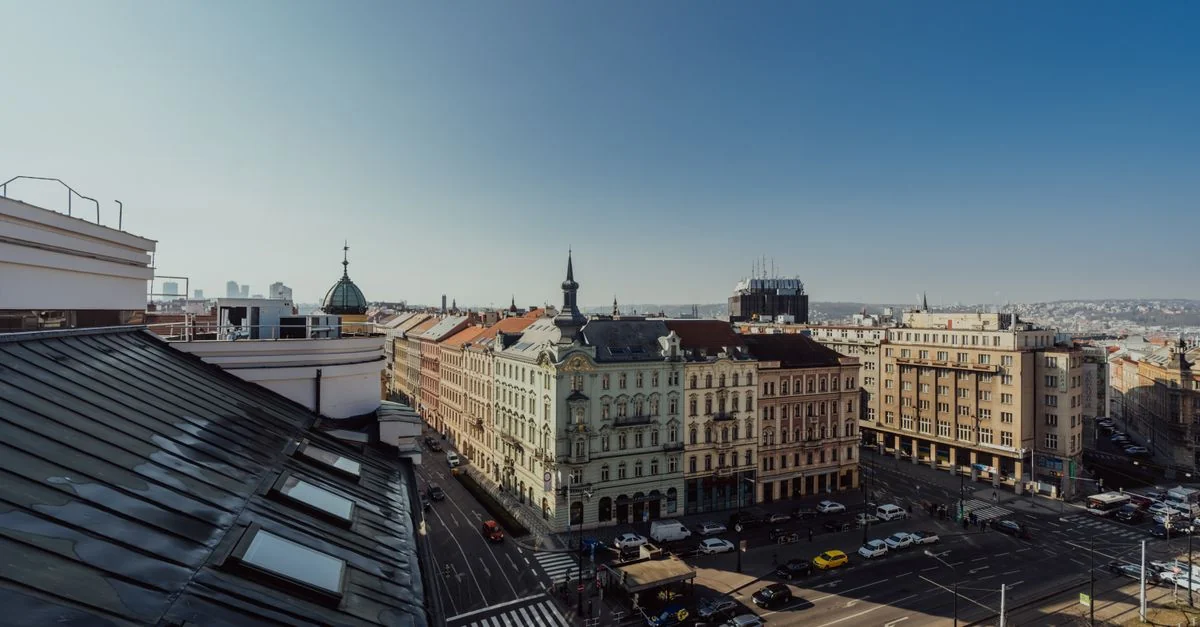 Traveling from Praha hlavní nádraží to Vienna