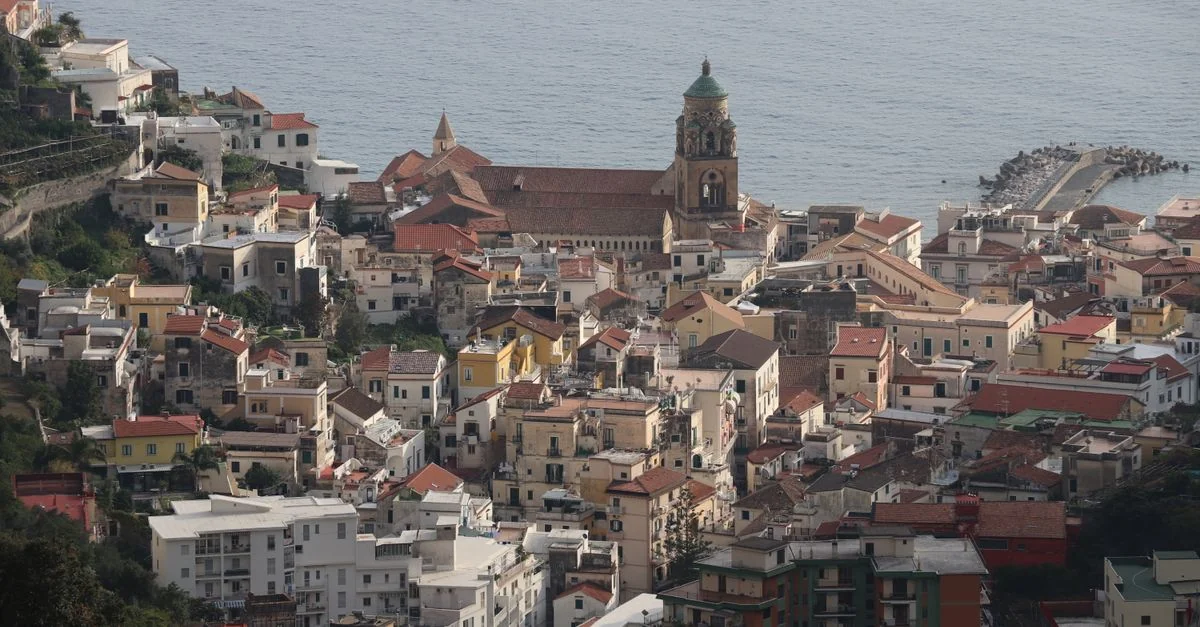 Praiano to Napoli by Ferry: A Seamless Coastal Journey