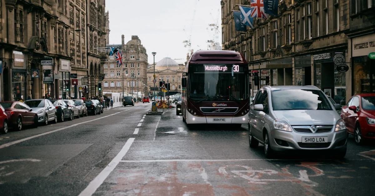 Traveling from Preston to London by Bus: A Budget Guide