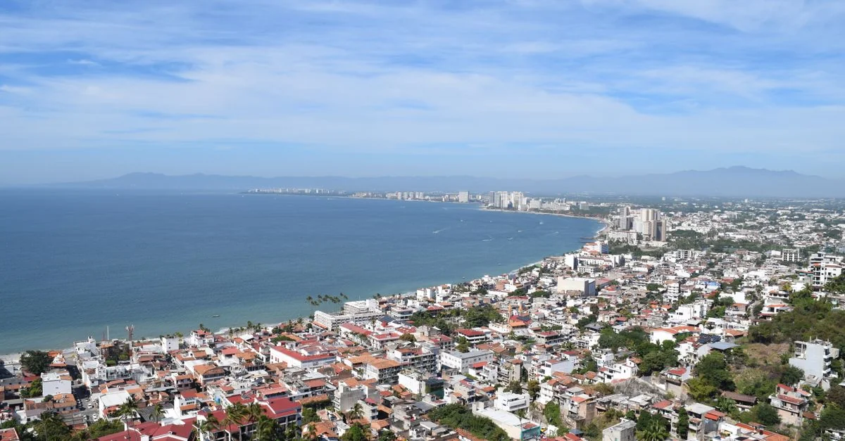 Puerto Vallarta Day Trips: Navigating Mountains and Coastlines on Any Budget