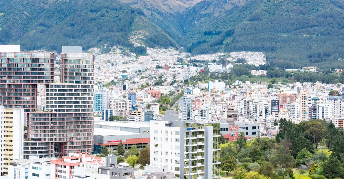 Quito Day Trip Guide: Volcanoes, Springs and Colonial Streets