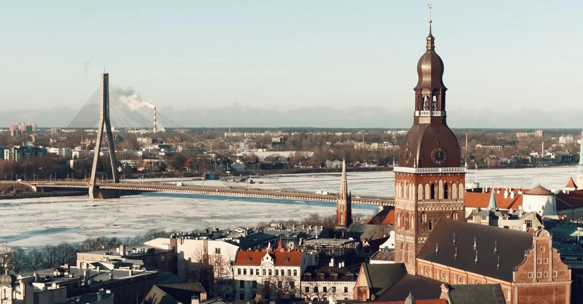 Rīga Day Trip Guide: Castles, Palaces & Medieval Streets