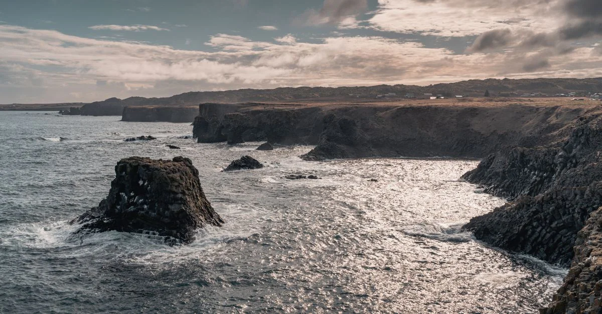 Reykjanesbær Multi-Day Tours: A Journey Through Iceland’s Wonders