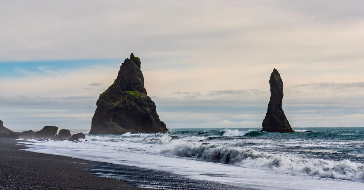 Reykjanesbær Multi-Day Tours: A Journey Through Iceland’s Wonders