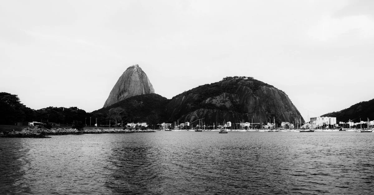 Rio de Janeiro: A Study in Concrete, Canvas, and Carnival