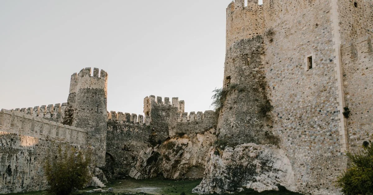 Unlocking Rodos: A Thrilling Guide to Escape Rooms and Puzzle Experiences