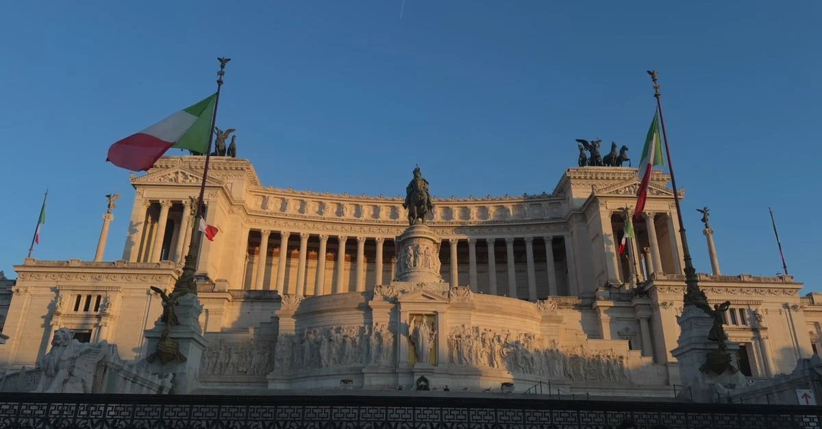 Exploring the Ferry Route from Rome to Sardinia: A Seasoned Traveler&rsquo;s Guide