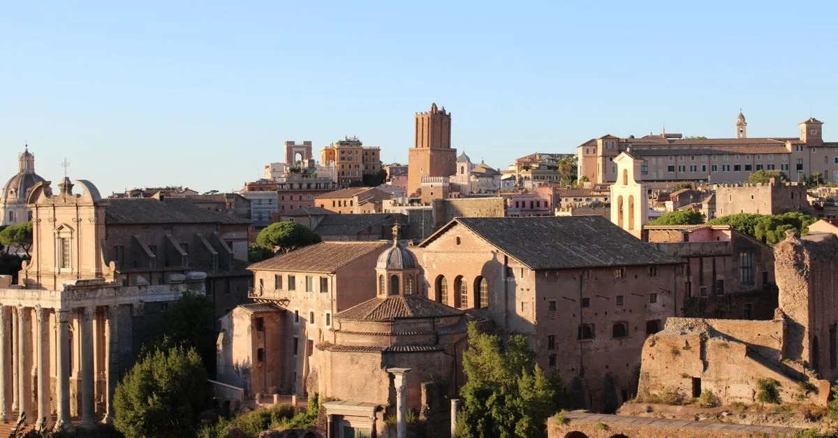 Exploring the Ferry Route from Rome to Sardinia: A Seasoned Traveler&rsquo;s Guide