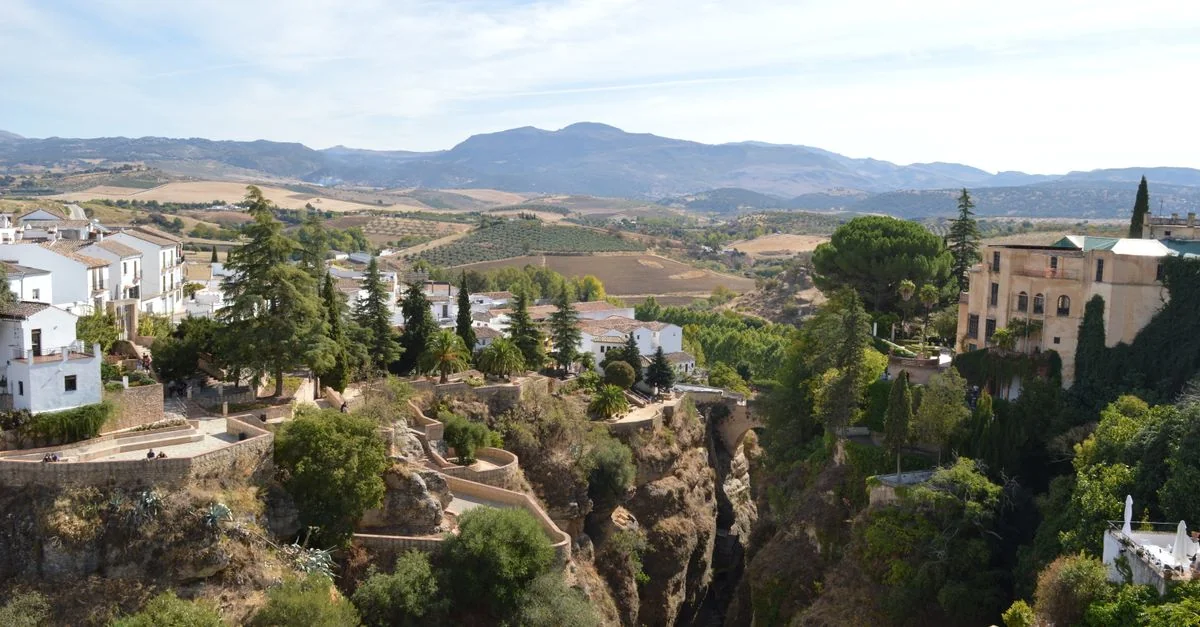 Traveling from Ronda to Algeciras: A Detailed Transit Journey