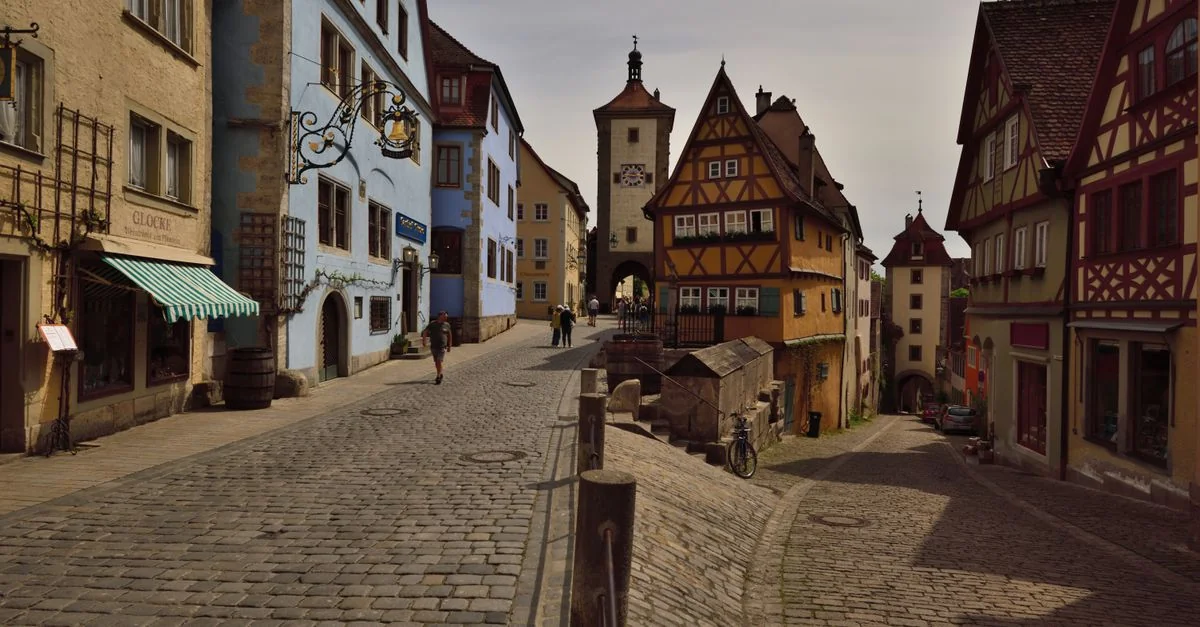 Exploring the Enchanting Route from Rothenburg ob der Tauber to Heidelberg