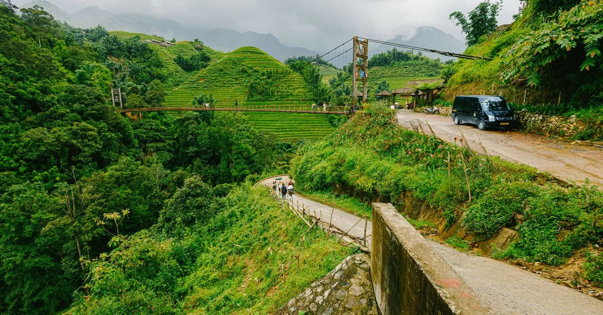Explore SA, Spain on Foot: The Ultimate Walking Tours Guide