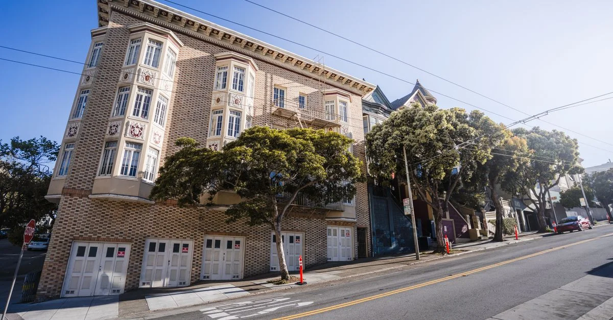 San Francisco County Food Tours: A Sip of History and Flavor