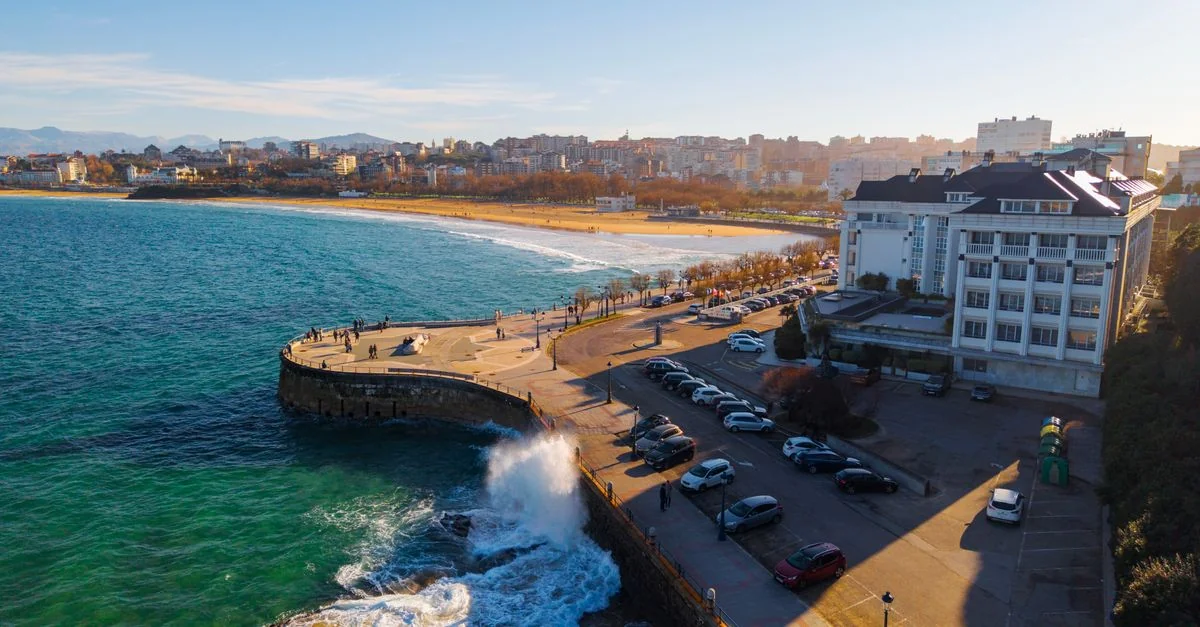 Santander to Valladolid: Transit Guide for Independent Travelers