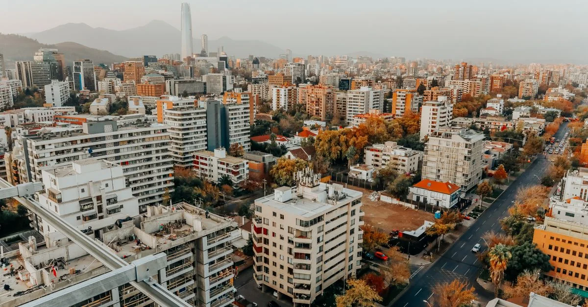 Santiago Day Trip Guide: Mountains, Coastlines and Estate Cellars