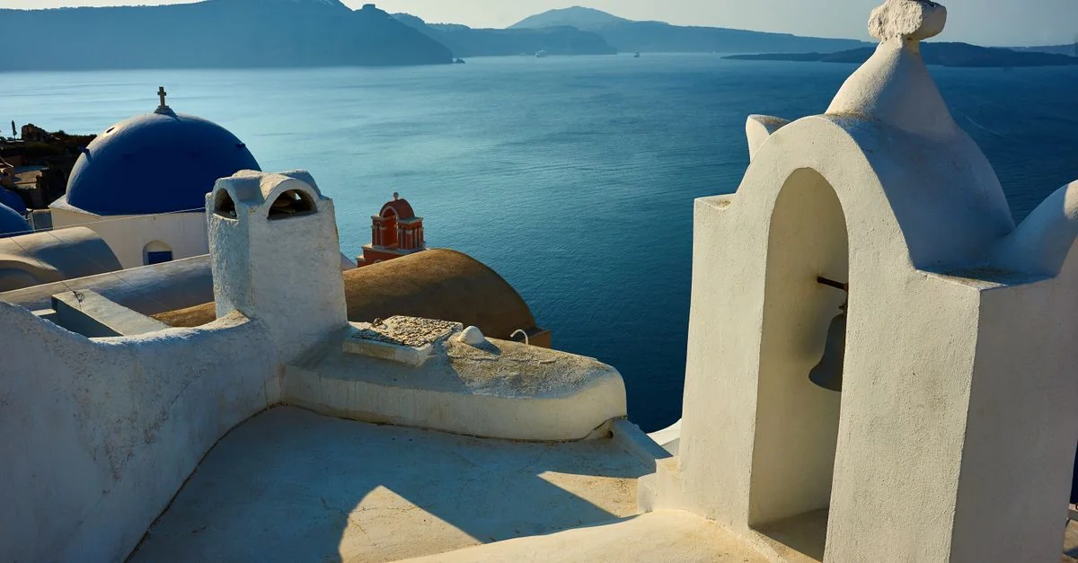 Exploring the Greek Islands: A Journey from Santorini to Athens