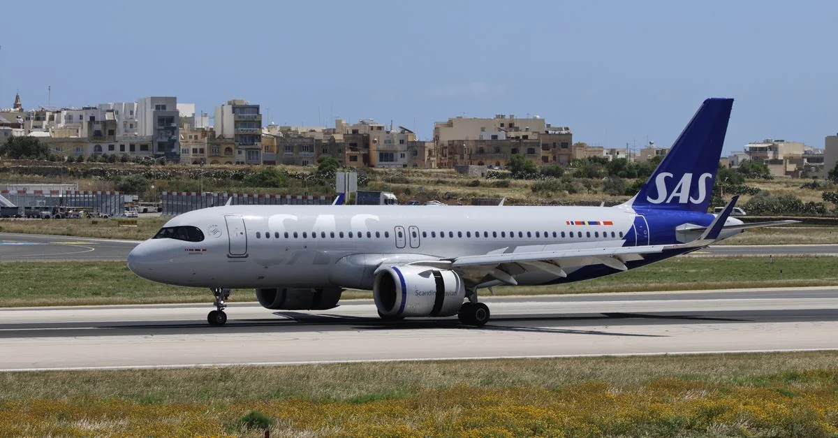 Scandinavian Airlines Airline Review