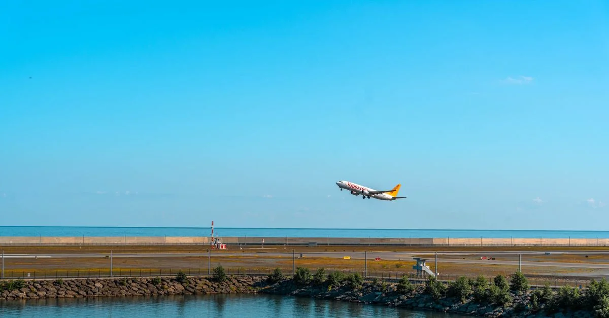 Scandinavian Airlines Airline Review