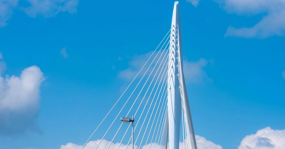 Schiphol Airport Transfer Guide: Getting to Amsterdam Without the Hassle