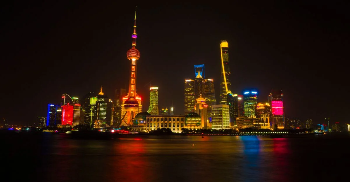 Shanghai: A Study in Contrast and Classical Art