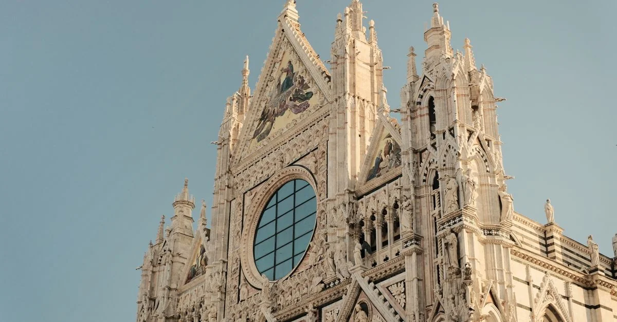 Traveling from Siena to Bologna by Bus: A Practical Guide