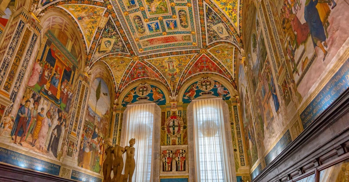 Siena to Rome by Bus: The Smart Budget Traveler’s Guide