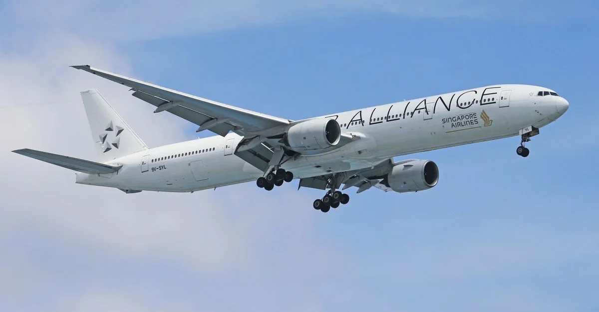Comprehensive Data-Driven Review of Singapore Airlines