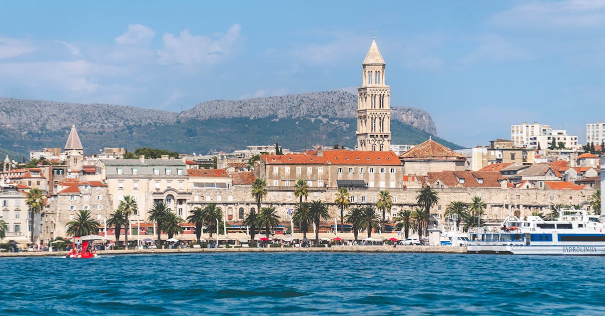 split-to-hvar-ferry