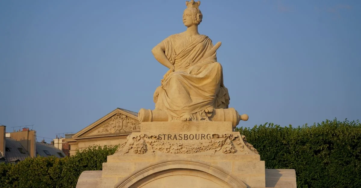 Traveling from Strasbourg to Frankfurt am Main by Bus: A Budget Guide