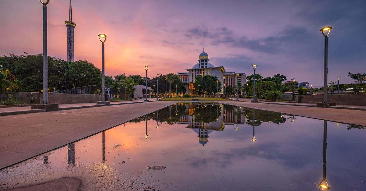 Surabaya Art, Museums, and Culture Tour Guide