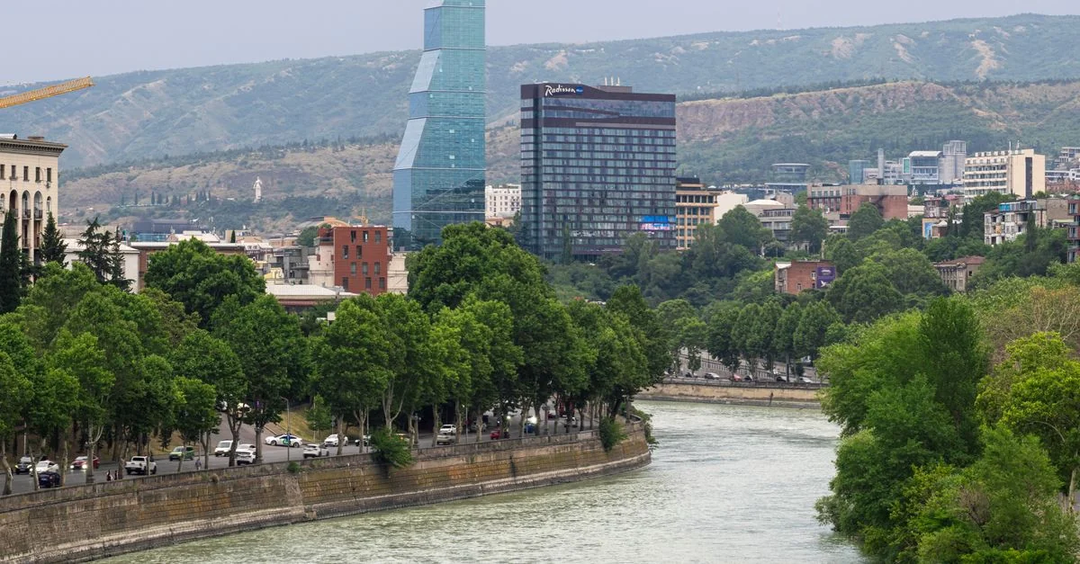 Photography Tours in Tbilisi: Best Photo Walks and Workshops