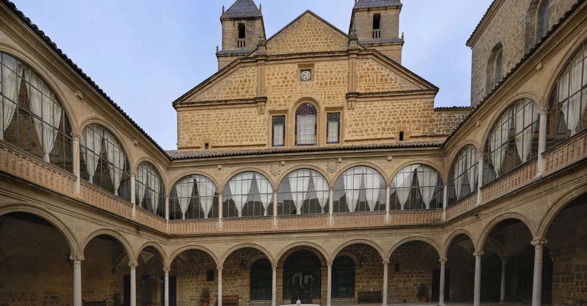 Teruel to Madrid by Bus: A Budget Traveler&rsquo;s Guide