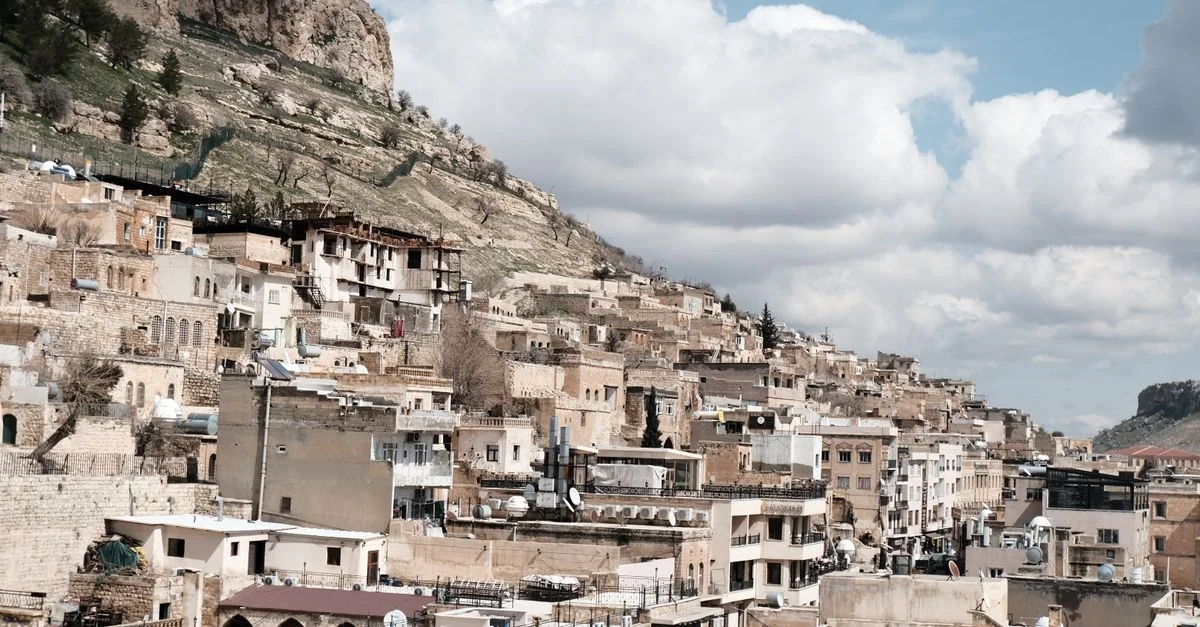 Exploring Tiranë on Foot: A Walk Through Albania&rsquo;s Capital