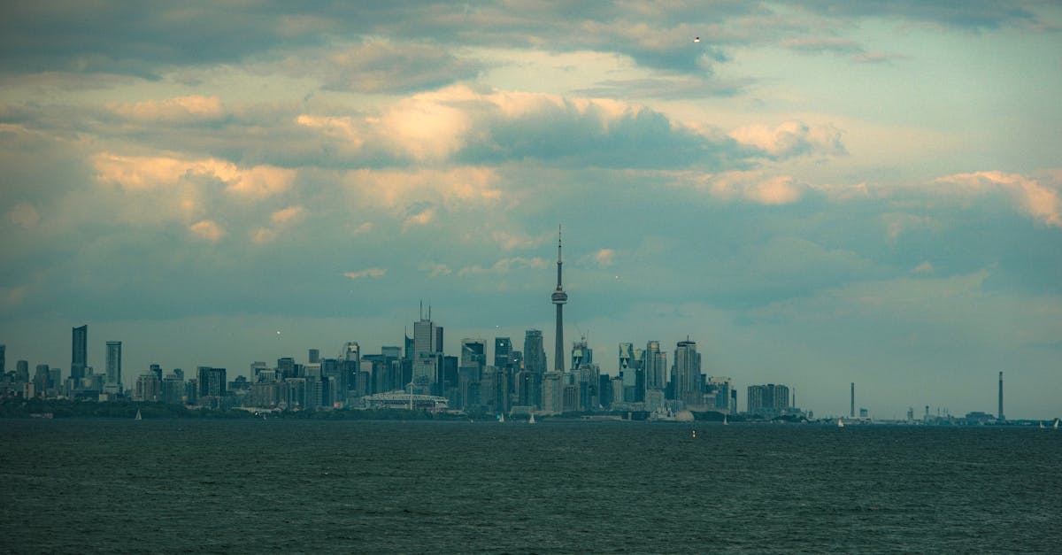 toronto-travel-guide