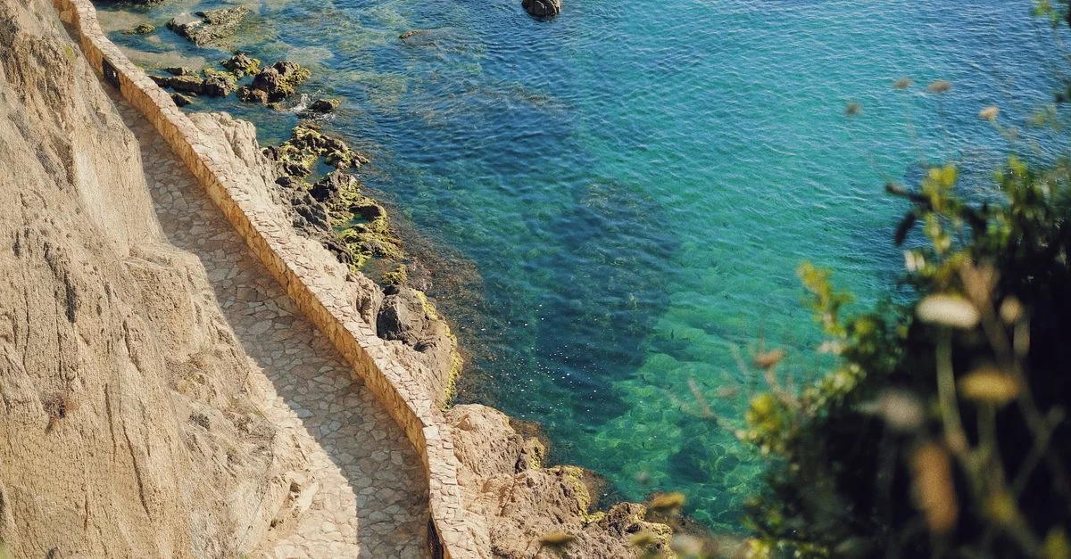 Tossa de Mar to Barcelona: A Practical Guide to Getting to the City