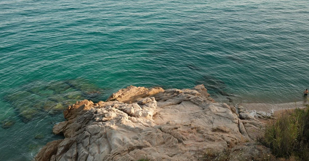 Tossa de Mar to Barcelona: A Practical Guide to Getting to the City