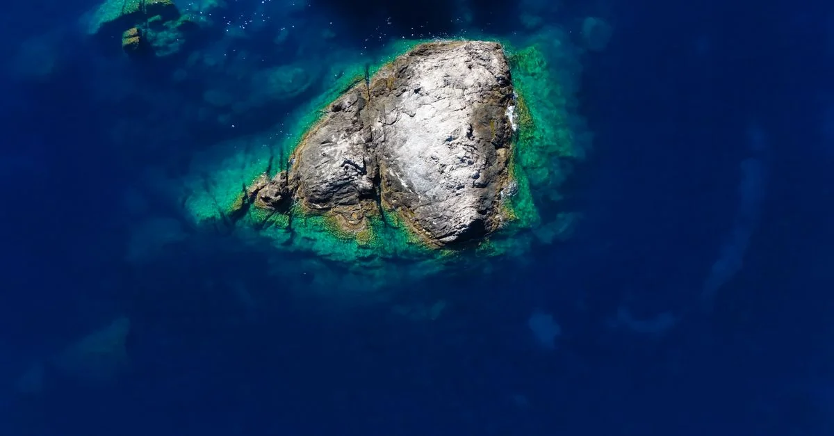 Photography Tours in Tourlos: Best Photo Walks and Workshops