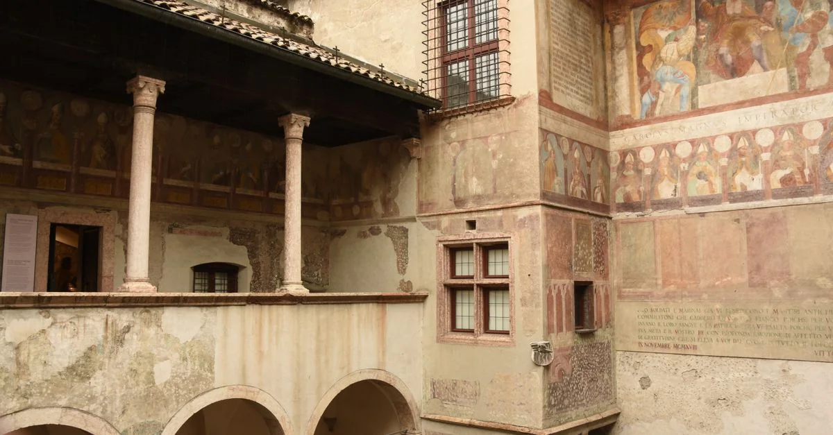 Trento to Bologna by Bus: A Budget Traveler&rsquo;s Guide