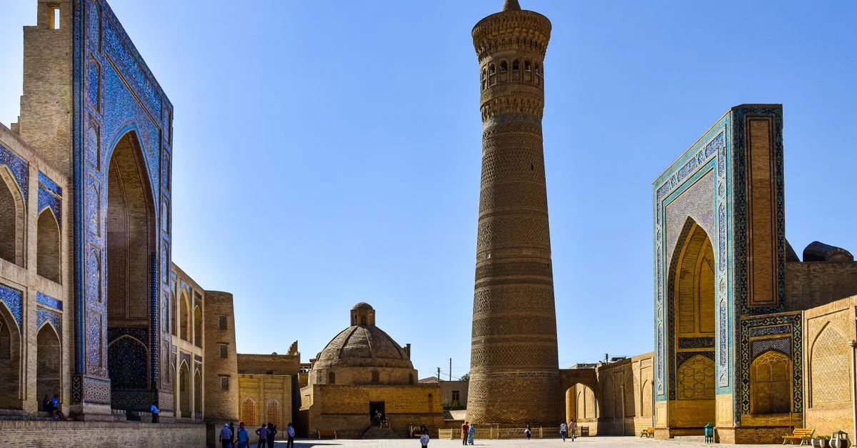 Uzbekistan Airways Review: Route Network, Pricing, and Fleet Analysis