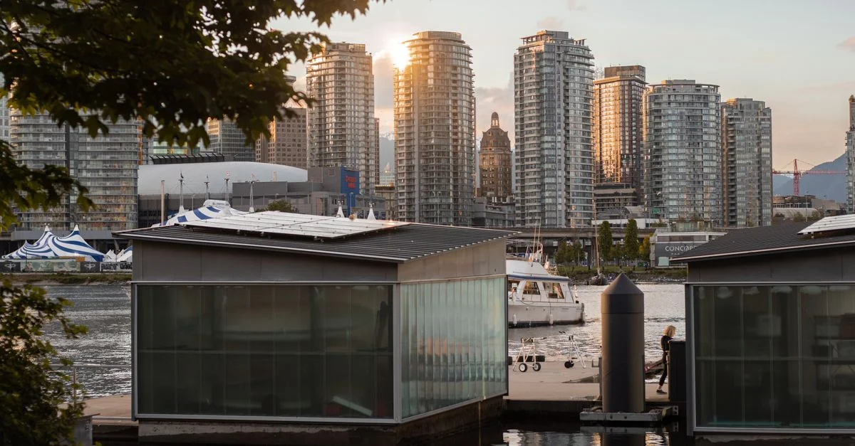 Vancouver Day Trip Guide: Mountains, Coastlines and Highway Drives