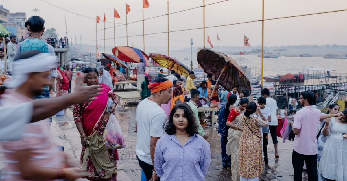 Tracing Sacred Stone and Light: A Culture Traveler&rsquo;s Guide to Varanasi