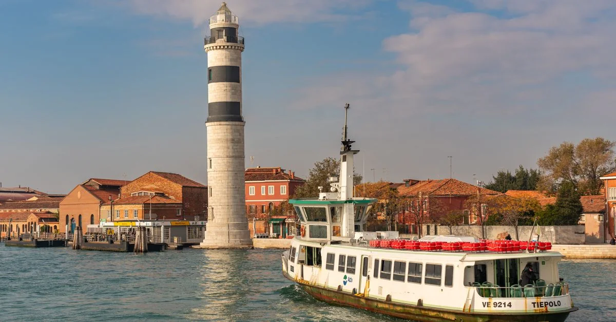 Navigating the Journey from Vergiate to Milan: A Traveler&rsquo;s Perspective