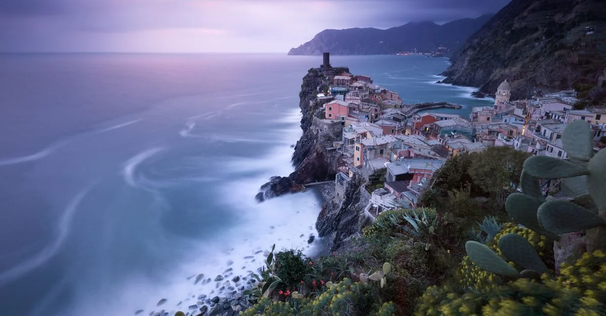 Exploring Italy: A Bus Journey from Vernazza to Florence