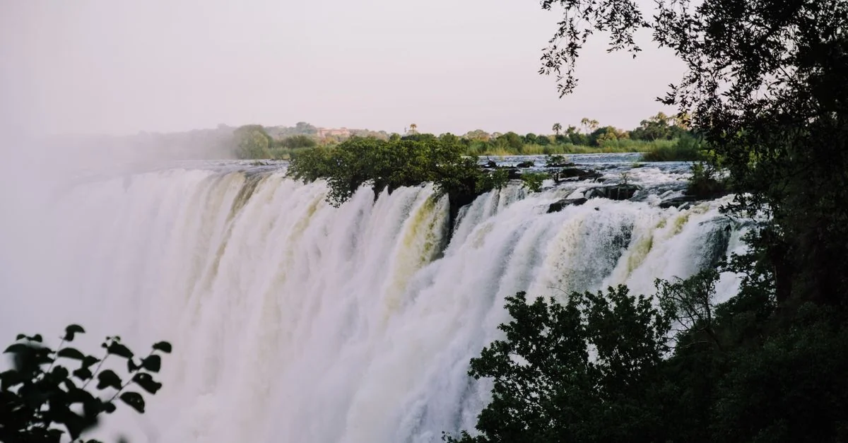 Victoria Falls Adventure Guide: Zimbabwe Outdoor Tours with Prices and Tips